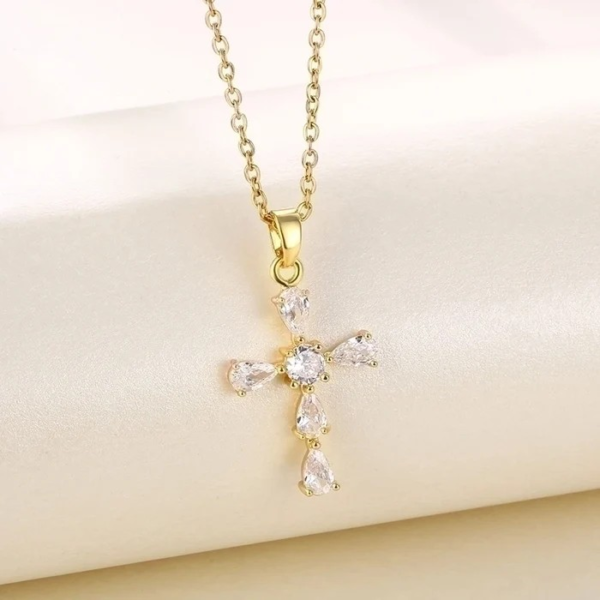 Modern Style Cross Stainless Steel Titanium Steel Plating Inlay Zircon 18k Gold Plated Gold Plated Pendant Necklace